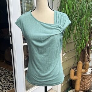 Max Studio textured side gathered top in Laguna size M career office wear NWT